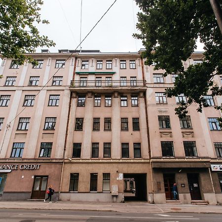 Central Comfort At Hanzas Residence, Stay Near Cafes, Bars, Museums & Esplanade Riga Extérieur photo