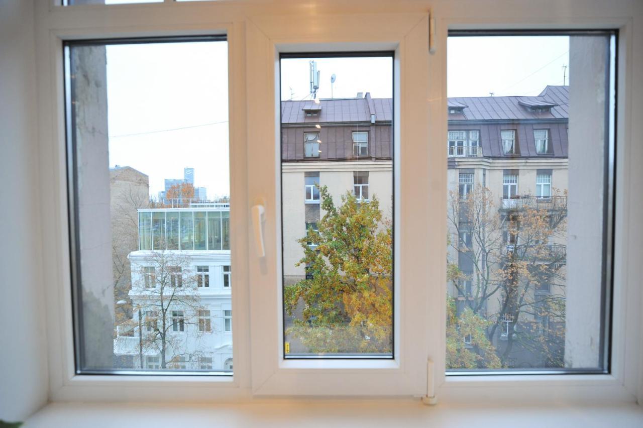 Central Comfort At Hanzas Residence, Stay Near Cafes, Bars, Museums & Esplanade Riga Extérieur photo