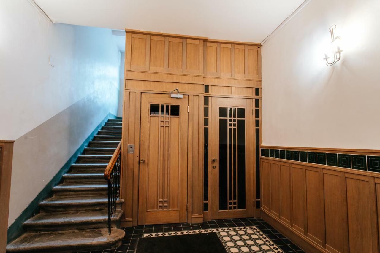 Central Comfort At Hanzas Residence, Stay Near Cafes, Bars, Museums & Esplanade Riga Extérieur photo