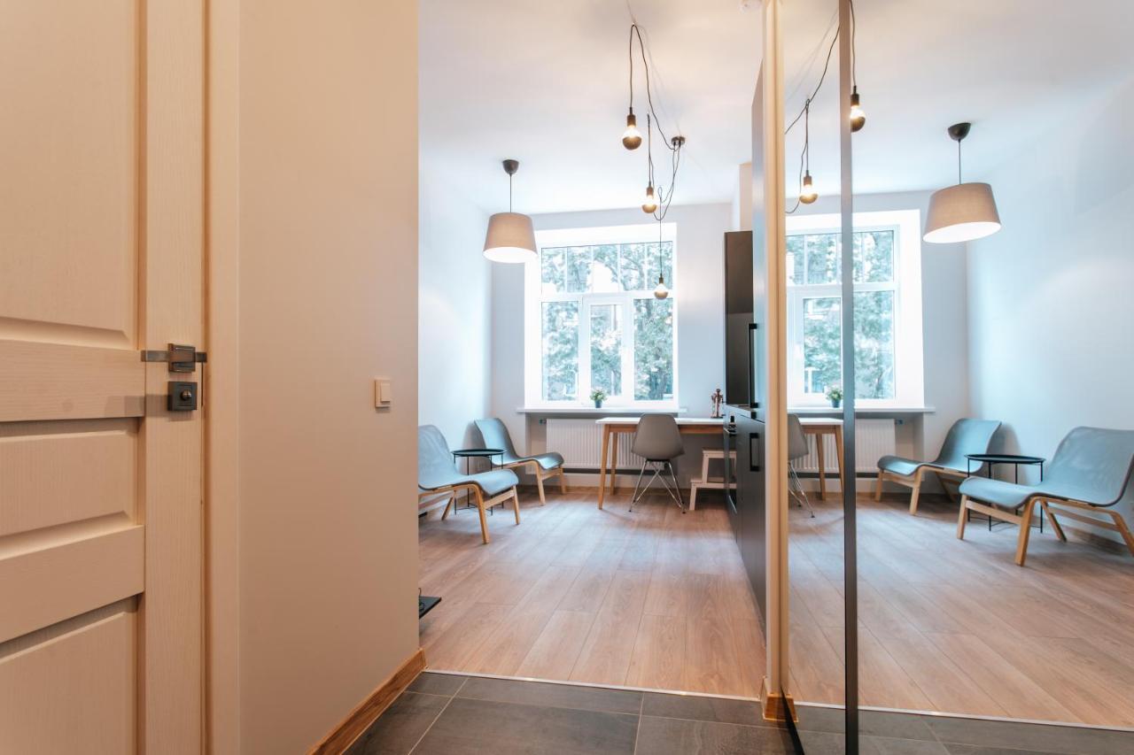 Central Comfort At Hanzas Residence, Stay Near Cafes, Bars, Museums & Esplanade Riga Extérieur photo